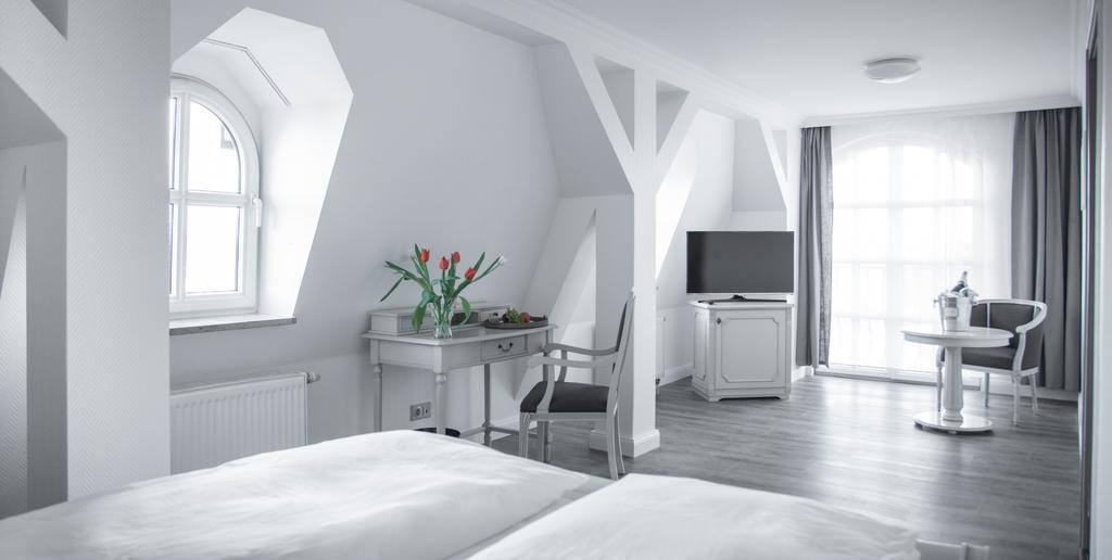 Spreezeit Hotel لوبنو المظهر الخارجي الصورة